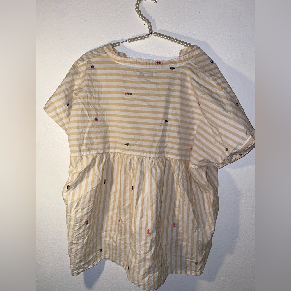 Embroidered Lakeline Popover Shirt in Stripe - Picture 7 of 7